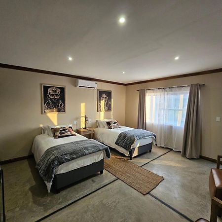Ugab Game Farm & Lodge Vingerklip Dış mekan fotoğraf